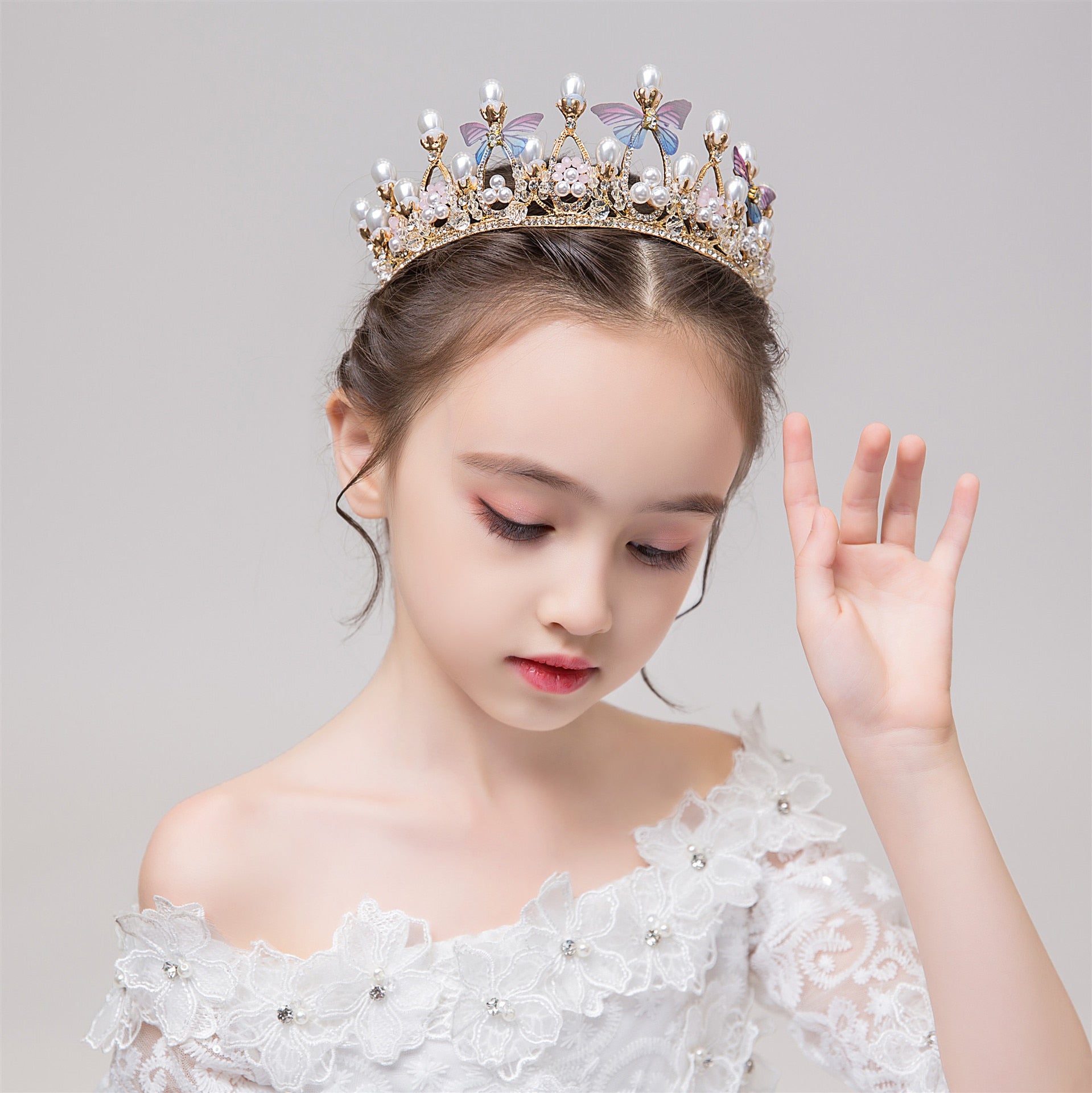 Pearl Crystal Princess Crown Handmade Rhinestone Tiaras for Girls Birthday Wedding Model Catwalk Queen Diadems Butterfly Decor|Women Hair Accessories|